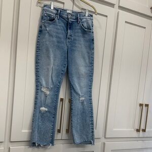 MOTHER jeans
Size 29
The Insider Crop step fray
Wash- Love in A Boat
EUC